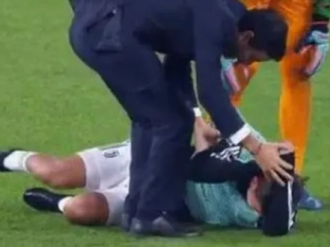 Sốc: Nội bộ Juve "có biến" ngay ở màn khởi động đấu Man Utd