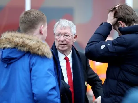 SỐC: Sir Alex bị cấm đến xem Man Utd thi đấu
