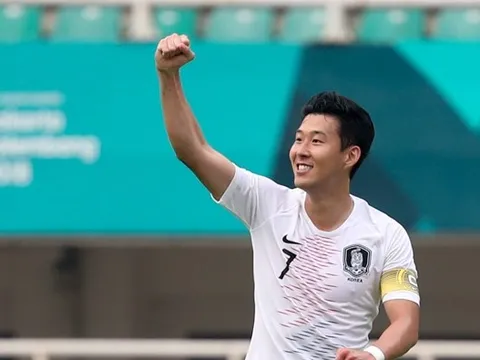 Son Heung-min: 'Tôi đơn giản chỉ muốn cống hiến cho đội tuyển'