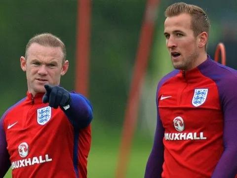Southgate tiết lộ thái độ các cầu thủ trên tuyển Anh dành cho Rooney