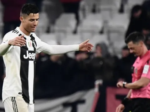 Ronaldo lập cú đúp, Juventus ôm hận trong trận hòa 6 bàn thắng điên rồ