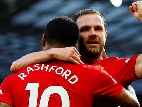 Sự trùng hợp 'không tưởng' trong 3 bàn thắng của Man United ở hiệp một