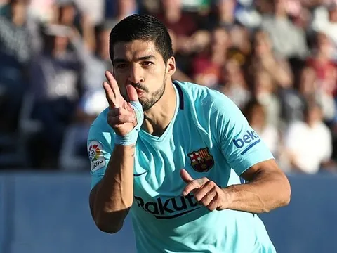 Suarez ăn mừng điên cuồng khi được giải tỏa cơn khát bàn thắng