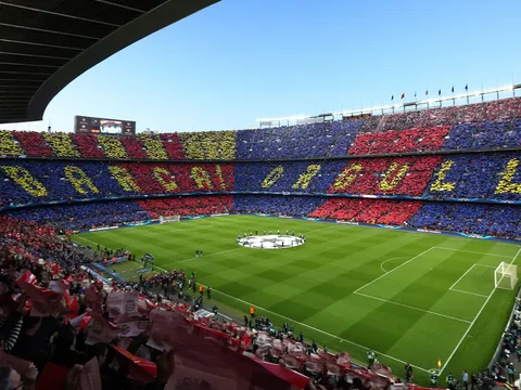 Sức ép nghẹt thở tại sân Camp Nou