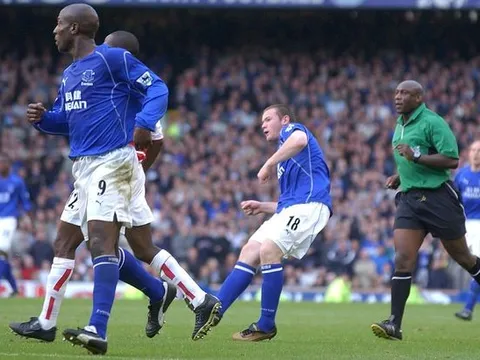 Rooney xé lưới Arsenal: Trong hoài niệm 15 năm