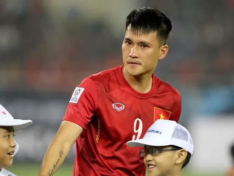 NHM ĐNA: "Tại sao không chọn Công Vinh tại AFF Cup?"