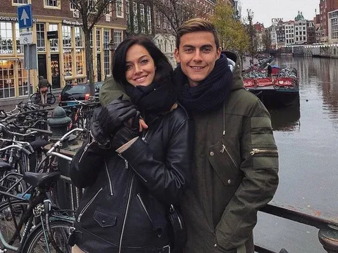Tận dụng thời gian nghỉ hiếm hoi, Dybala đưa bạn gái đến Amsterdam