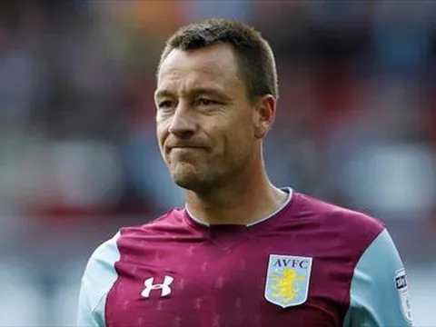 Terry có được chào đón ở Chelsea không? Sarri đã có câu trả lời!