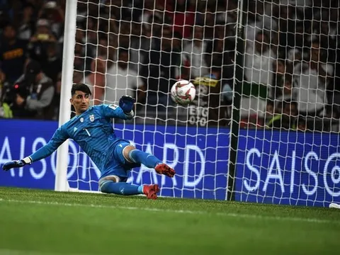 'Thắng Iran dễ hơn Việt Nam'