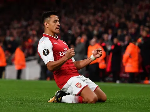 HLV Wenger tiết lộ bí quyết giúp Sanchez thăng hoa