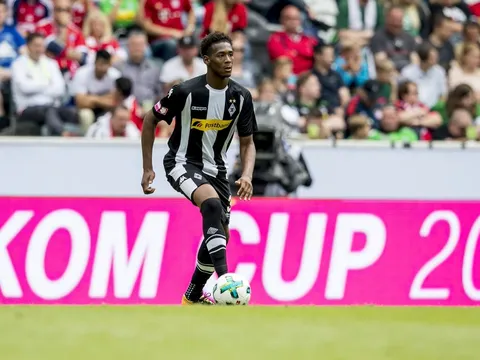 Thăng tiến bất ngờ, sao trẻ Anh quốc đi vào lịch sử Bundesliga