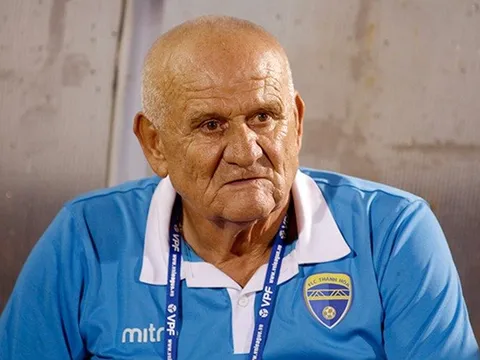 Rời FLC Thanh Hóa, HLV Petrovic tặng đội “bí kíp” vô địch