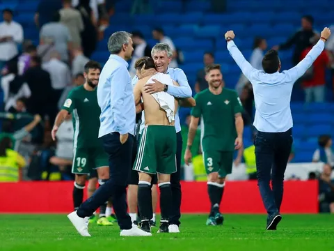 Thành Seville vỡ òa trong ngày Betis đánh sập Bernabeu