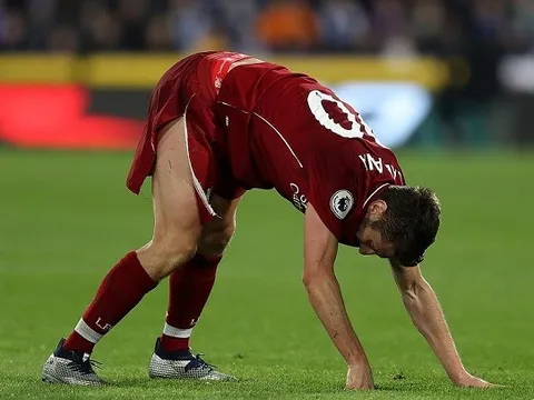 Thêm một cầu thủ Liverpool gặp hạn vì lối chơi máu lửa của Klopp