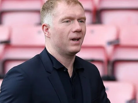 Thêm một tượng đài Man Utd sắp dấn thân vào nghiệp cầm quân