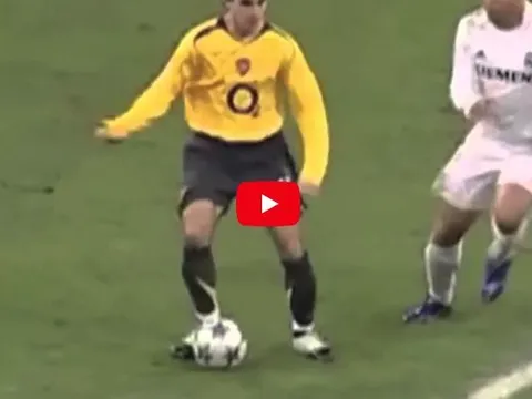 Thierry Henry solo ghi bàn như một vị thần trước mặt dàn sao Real