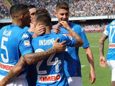 Thống kê: Juventus 'mạnh nhất' cũng không 'khủng' bằng Napoli