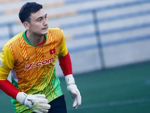 Thủ môn Văn Lâm muốn ghi điểm khi tuyển Việt Nam đấu Seoul FC
