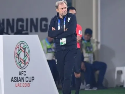 Thua bạc nhược Ấn Độ, HLV Thái Lan vẫn nói cứng về cơ hội đi tiếp