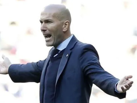 Thua muối mặt, HLV Zidane phản ứng ra sao?