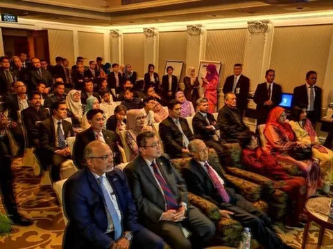 Thua Việt Nam, thủ tướng Malaysia thừa nhận một điều