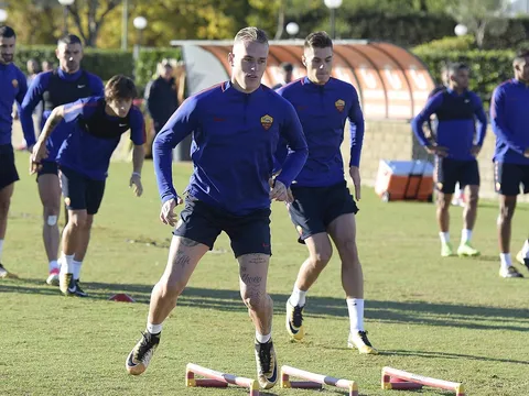 Tích cực tập luyên, tân binh triển vọng nhất Roma chuẩn bị ra mắt