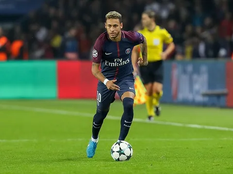 Messi xếp sau Neymar trong top 10 tiền đạo hay nhất hiện nay