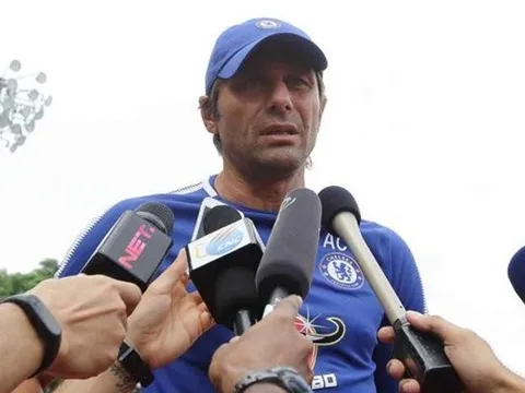 TIẾT LỘ: Conte suýt cập bến giải Hạng Nhất Anh với "núi tiền"