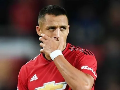 Tiết lộ: Đồng đội nghi ngờ Sanchez chỉ vì lí do này