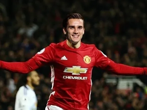TIẾT LỘ: Lẽ ra Griezmann đã tới M.U, khoác áo số 7