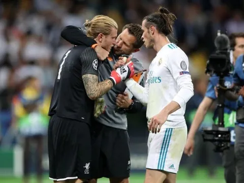 TIẾT LỘ: Lời Bale nói với Karius sau chung kết Champions League