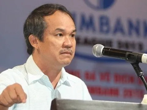 Tiết lộ lý do bầu Đức không dự lễ vinh danh ĐT Việt Nam