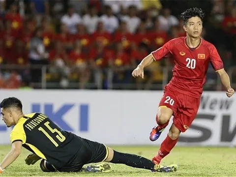 Tiết lộ lý do khiến thủ thành Philippines để Văn Đức "xâu kim"