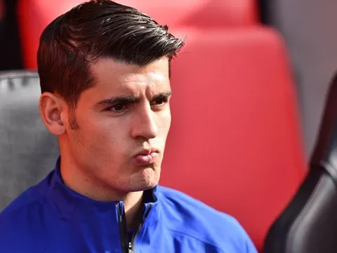 Tiết lộ! Morata từng bị vợ chỉ trích vì... không biết kiếm tiền