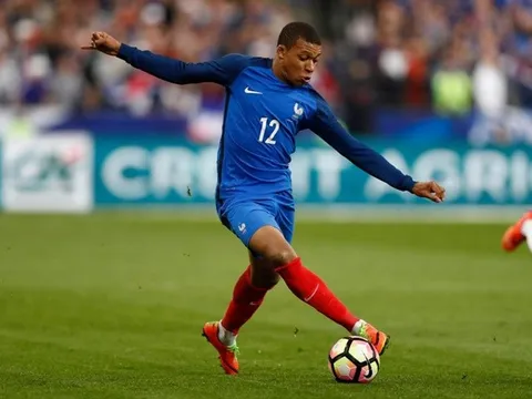 TIẾT LỘ: RB Leipzig suýt cướp Kylian Mbappe từ tay Monaco
