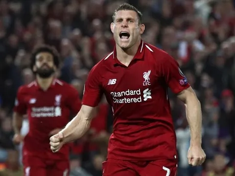 Tiết lộ: Vì Man Utd, đội phó Liverpool phải chịu lệnh cấm SỐC