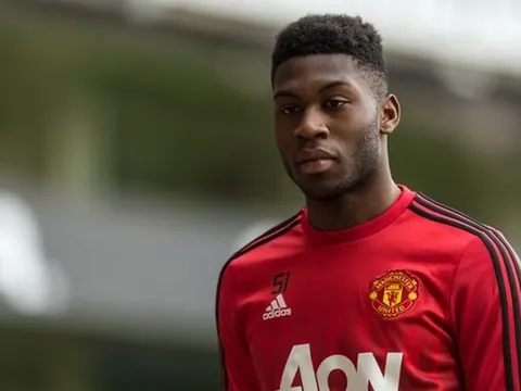 Timothy Fosu-Mensah: Sao trẻ đảm bảo tương lai của M.U
