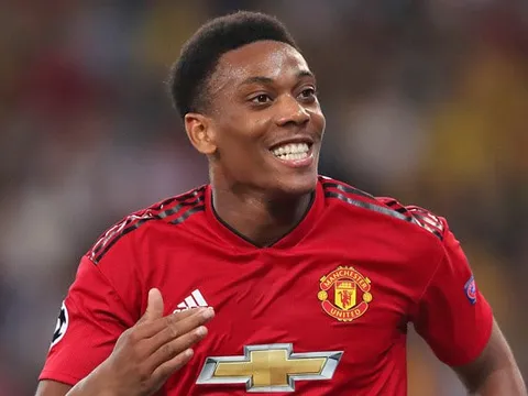 Tin nhanh 20/10: 2 CLB trải thảm đỏ đón Martial