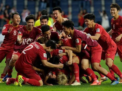 BLV Quang Huy: "Bóng đá Việt Nam có thể mơ về World Cup 2022"