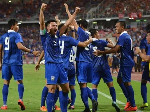 Bóng đá Thái Lan gặp biến động lớn trước thềm AFF Cup 2018