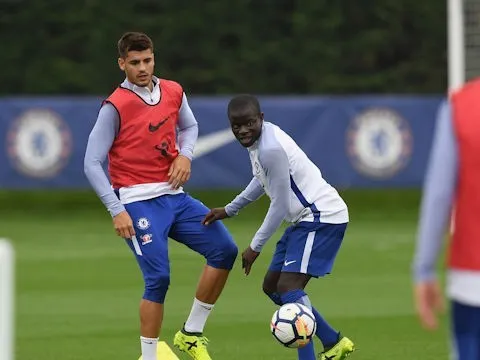 TOÀN CẢNH lực lượng Chelsea: Không Morata; Kante nghỉ cả tháng