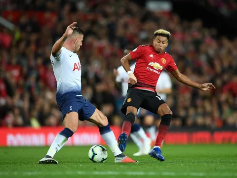 Alderweireld chơi quá hay, Ed Woodward đáng bị chỉ trích