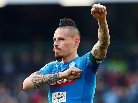 “Tôi sẽ không chơi cho đội bóng nào khác ở châu Âu ngoài Napoli!”