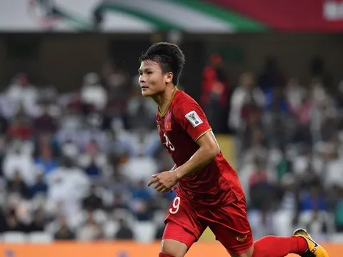 "Tôi thấy dáng dấp Messi ở Quang Hải"