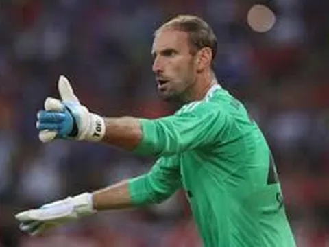 Tom Starke, HLV thủ môn vừa được triệu tập của Bayern là ai?