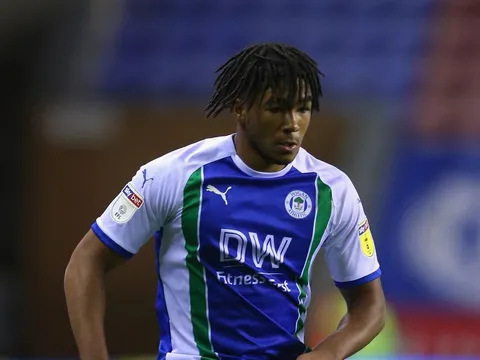 Top 10 'lính đánh thuê' Chelsea đang gây ấn tượng nhất: Azpilicueta nên lo đi là vừa!