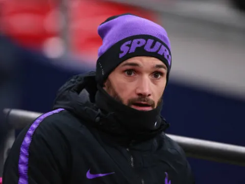 Tottenham lại giữ sạch lưới, Hugo Lloris nên vui hay buồn?