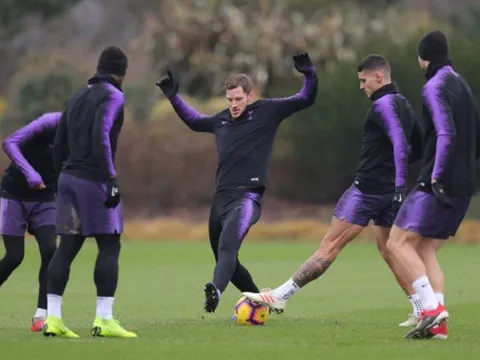Tottenham luyện bài tủ hòng khiến Man Utd phơi áo tại Wembley