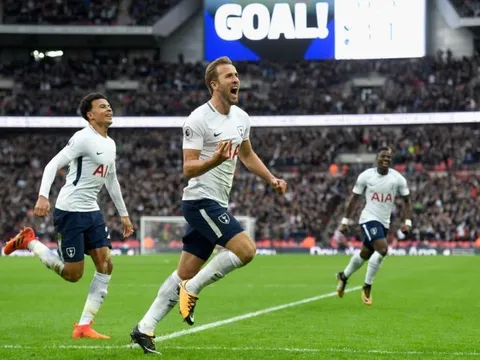 Tottenham phá kỉ lục của Man Utd sau chiến thắng trước Liverpool