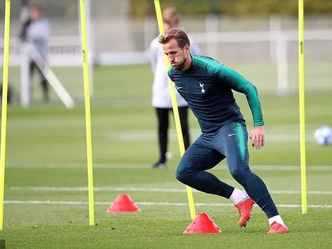 Tottenham tập luyện trong nỗi lo trước đại chiến Barcelona